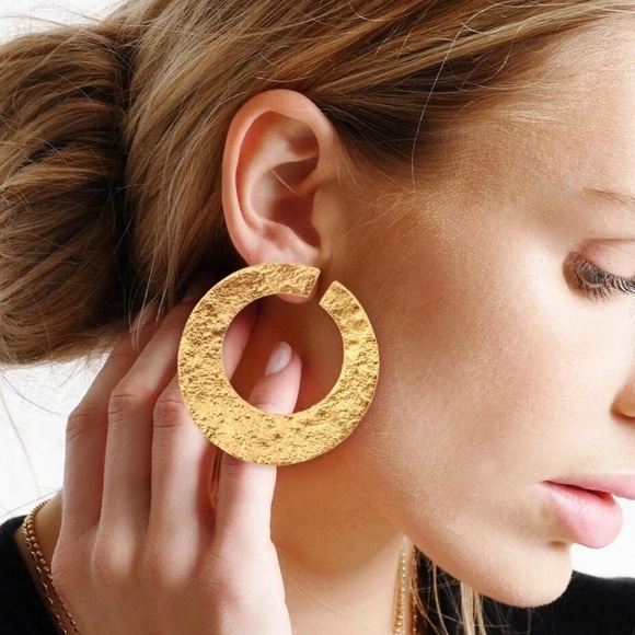 Oversized Flat Hoops - Picture 1 of 16